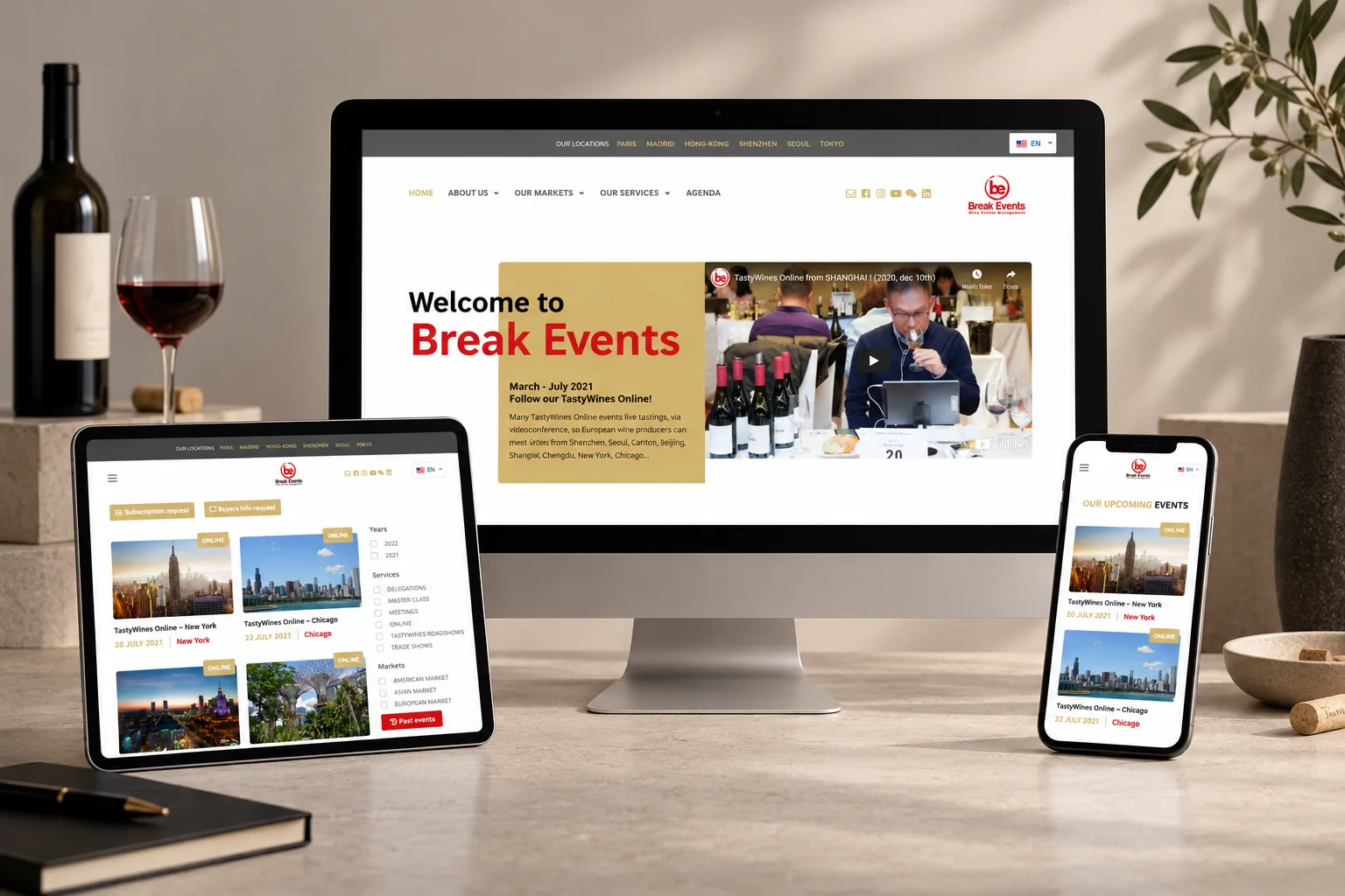 Site Break Events présenté sur ordinateur, tablette et mobile dans un univers autour du vin